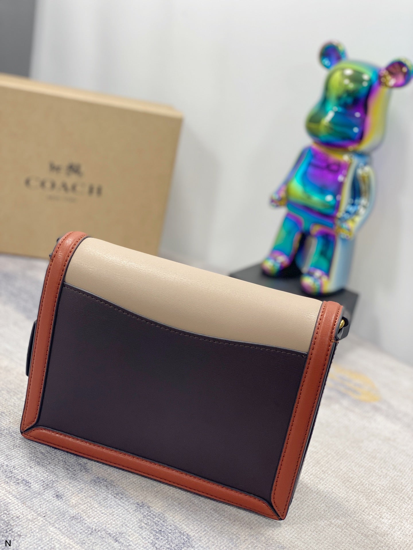 Co-BAG514