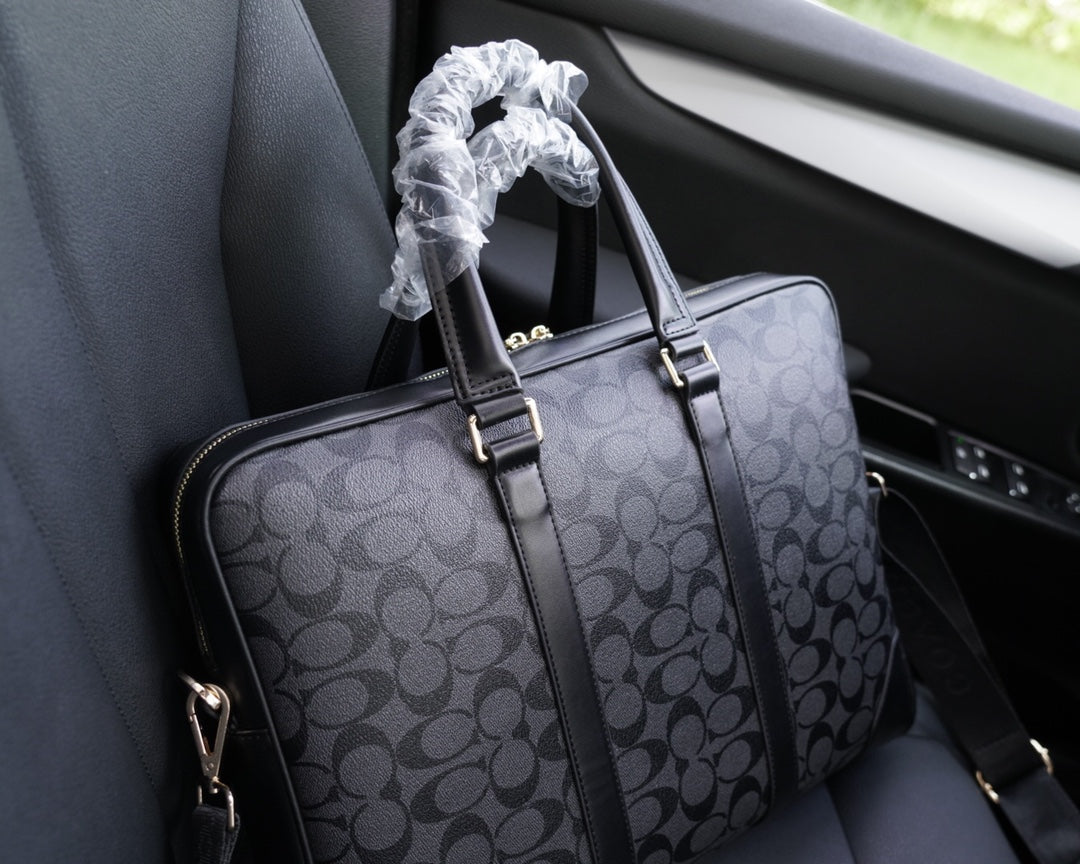 Co-BAG521