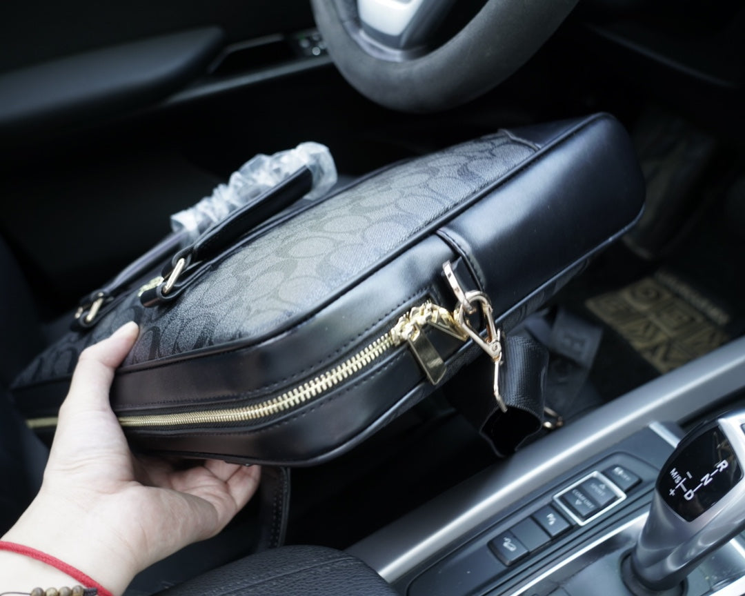 Co-BAG521