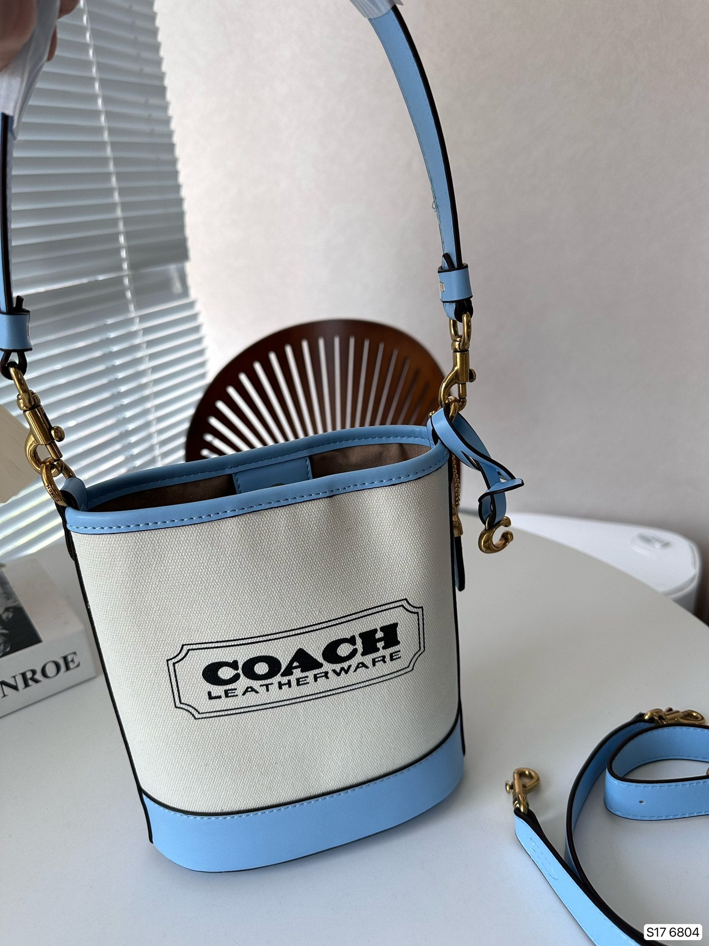 Co-BAG528