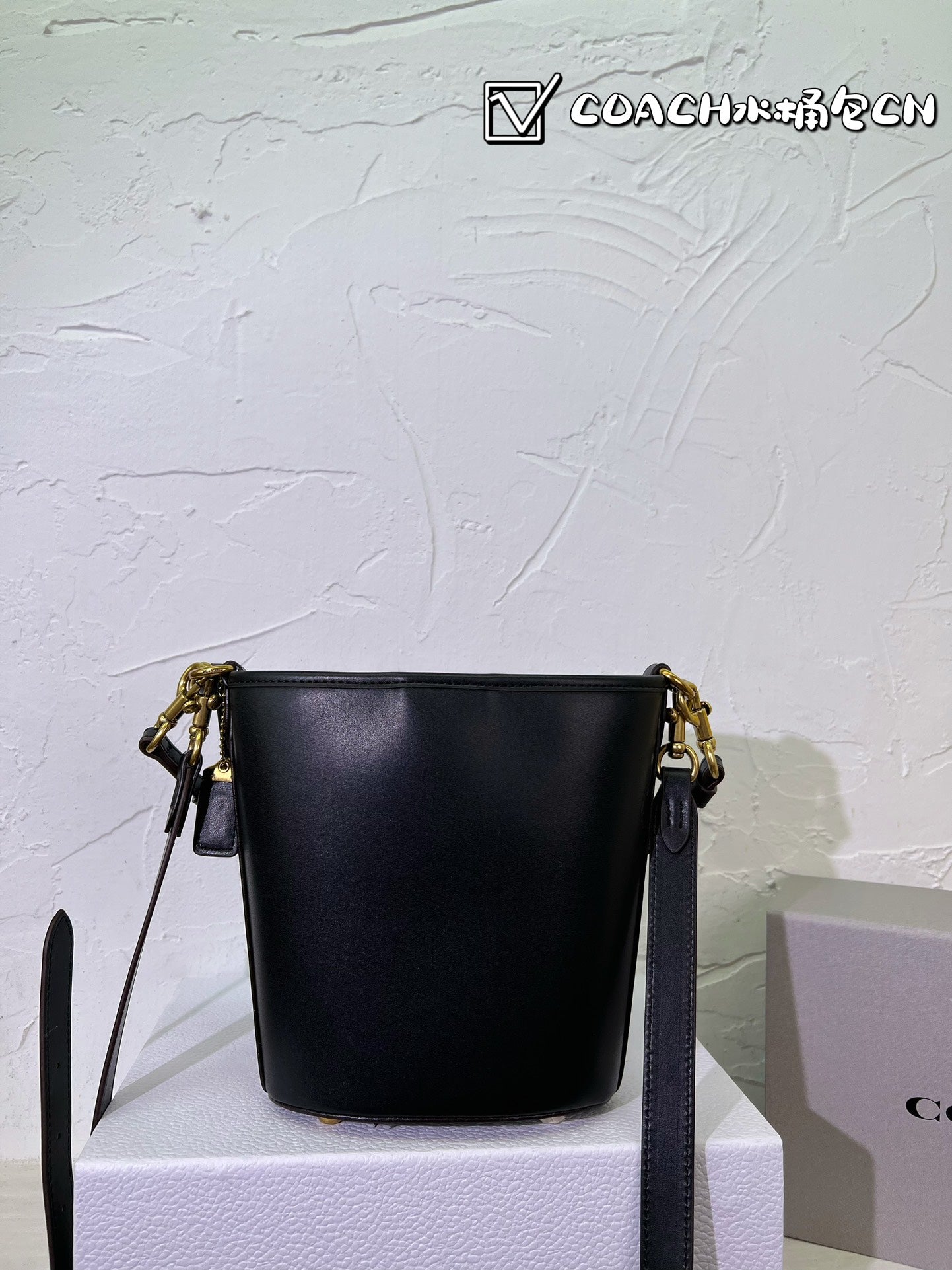 Co-BAG535