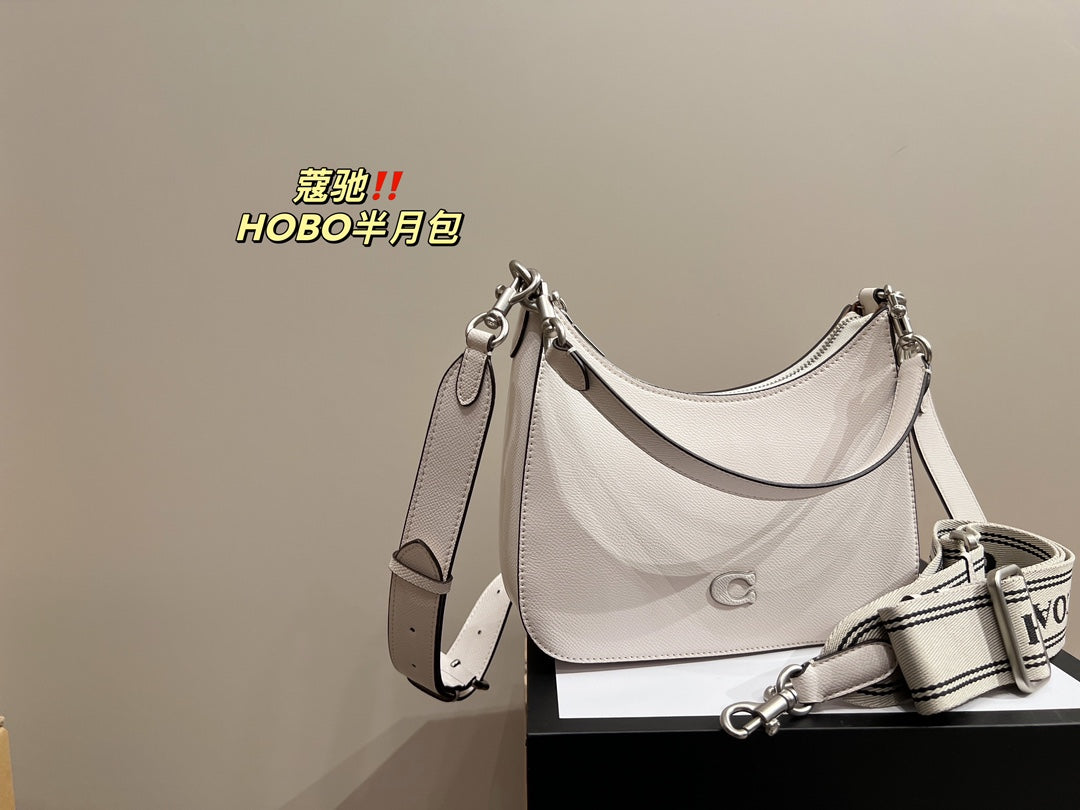 Co-BAG545