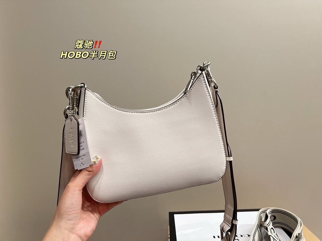 Co-BAG545