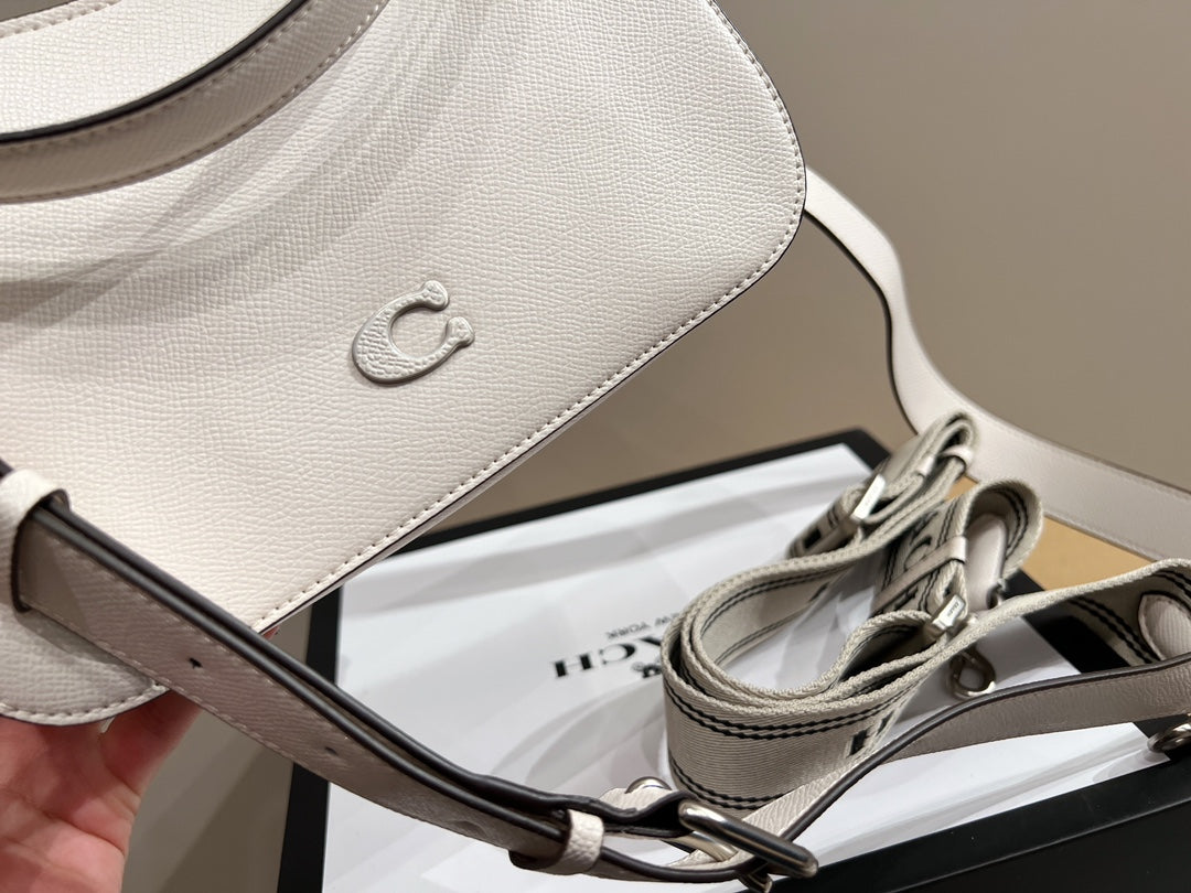 Co-BAG545