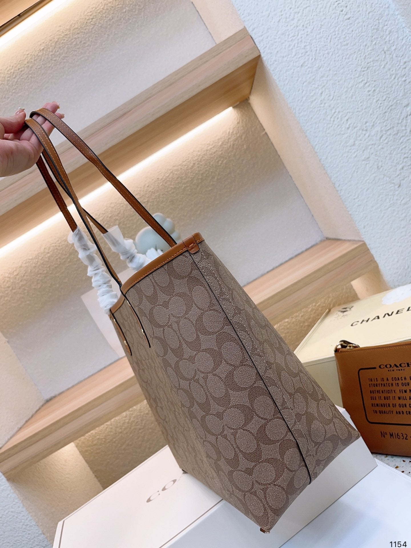 Co-BAG550