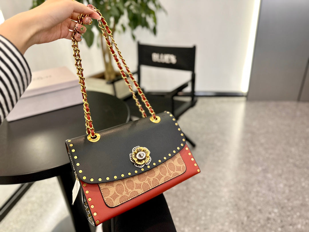 Co-BAG555
