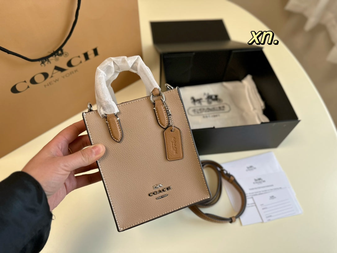 Co-BAG556