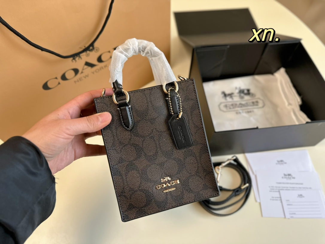 Co-BAG556