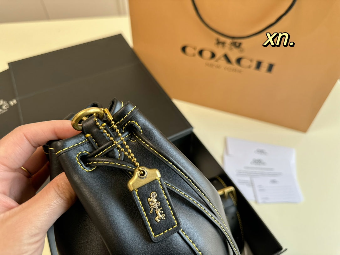 Co-BAG558