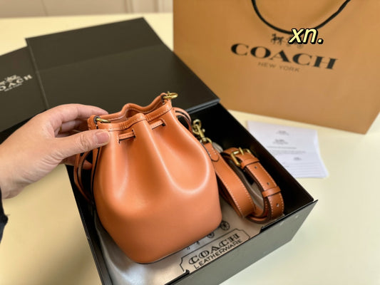 Co-BAG558