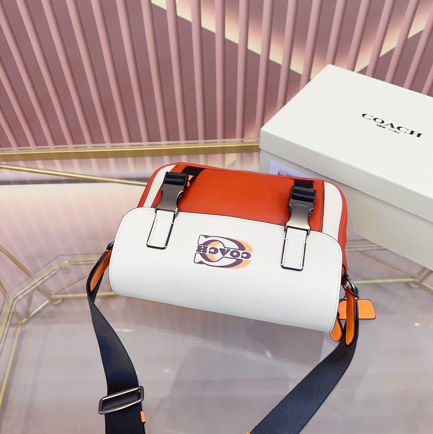 Co-BAG566
