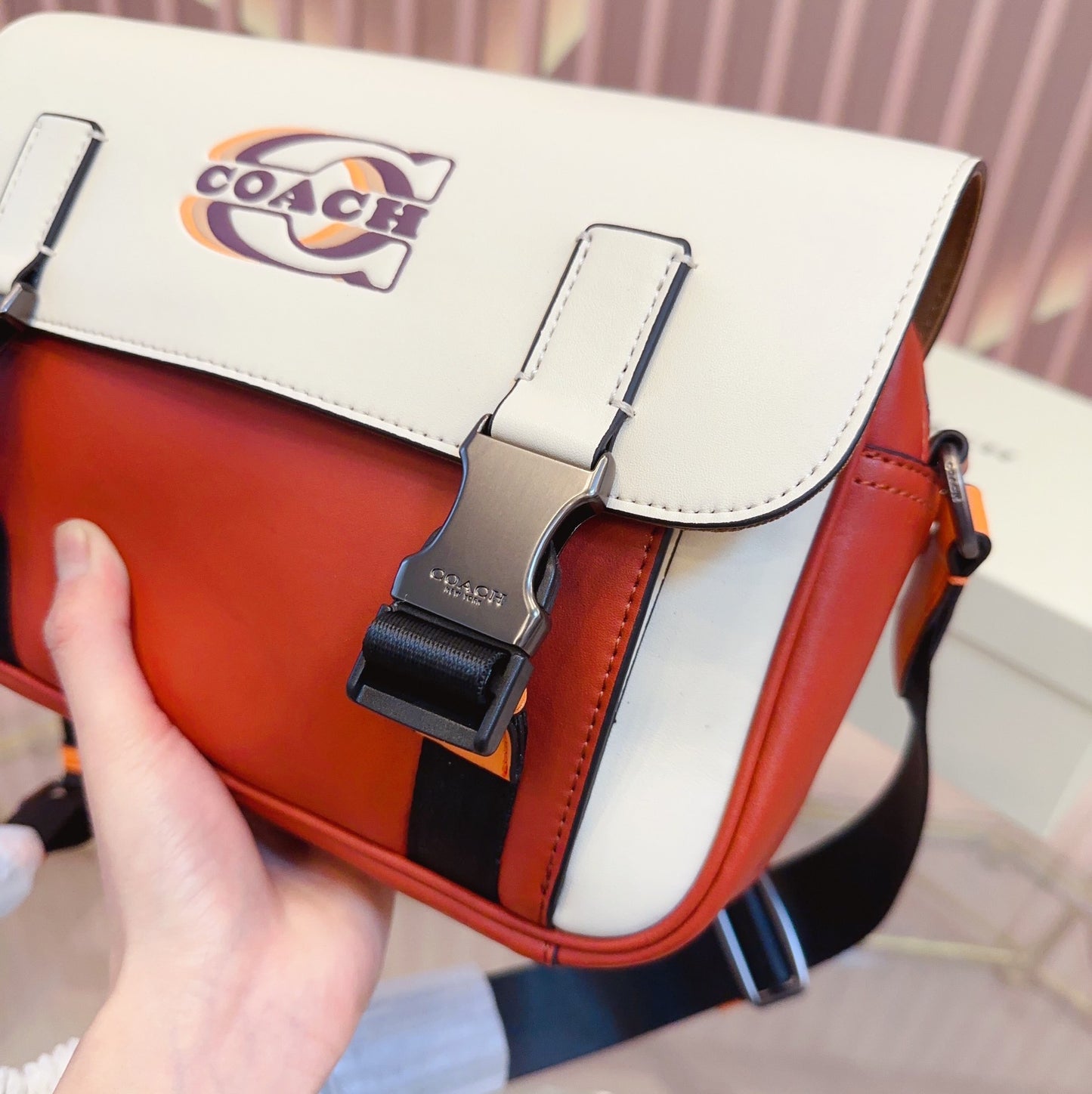 Co-BAG566