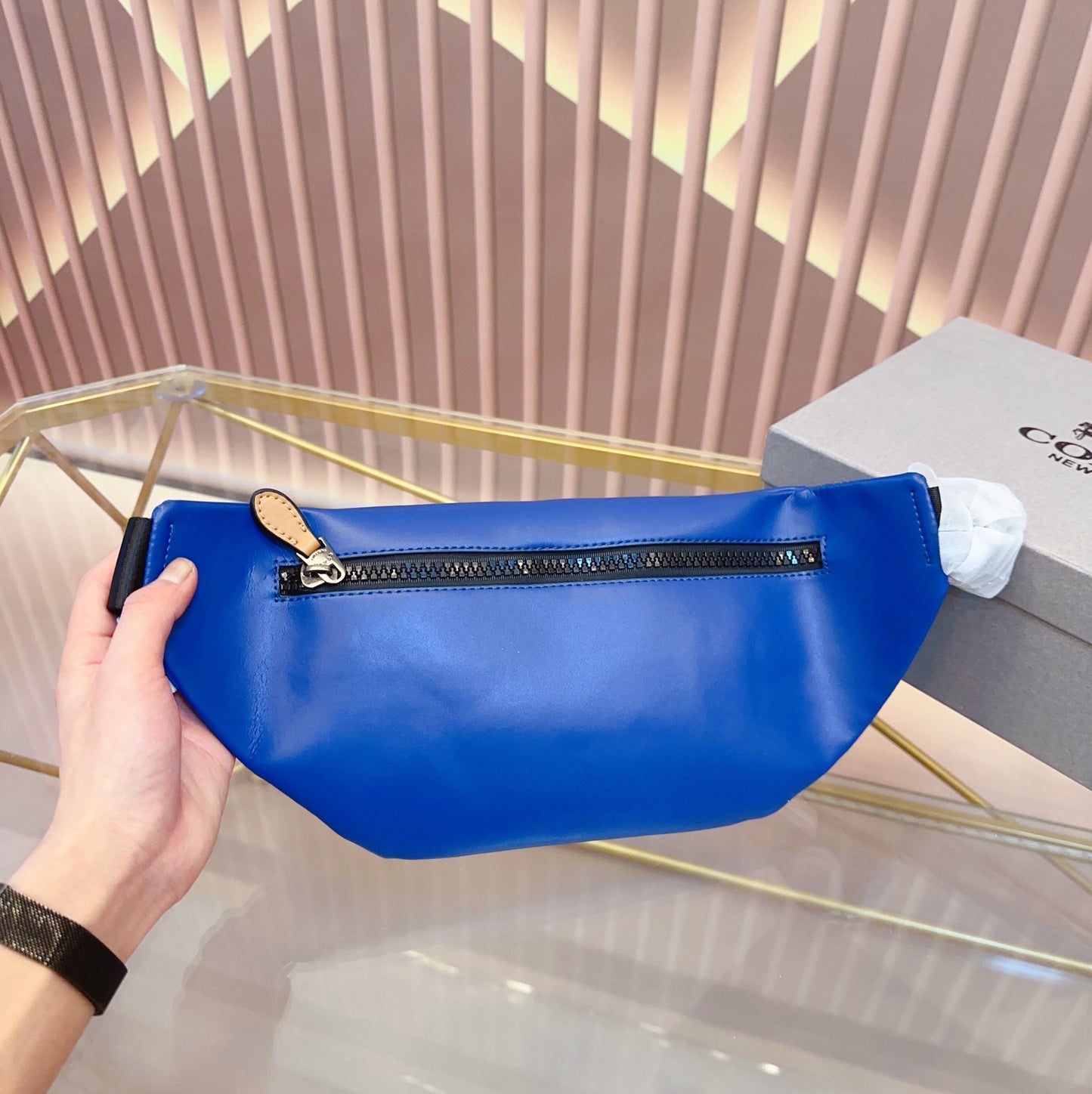 Co-BAG568