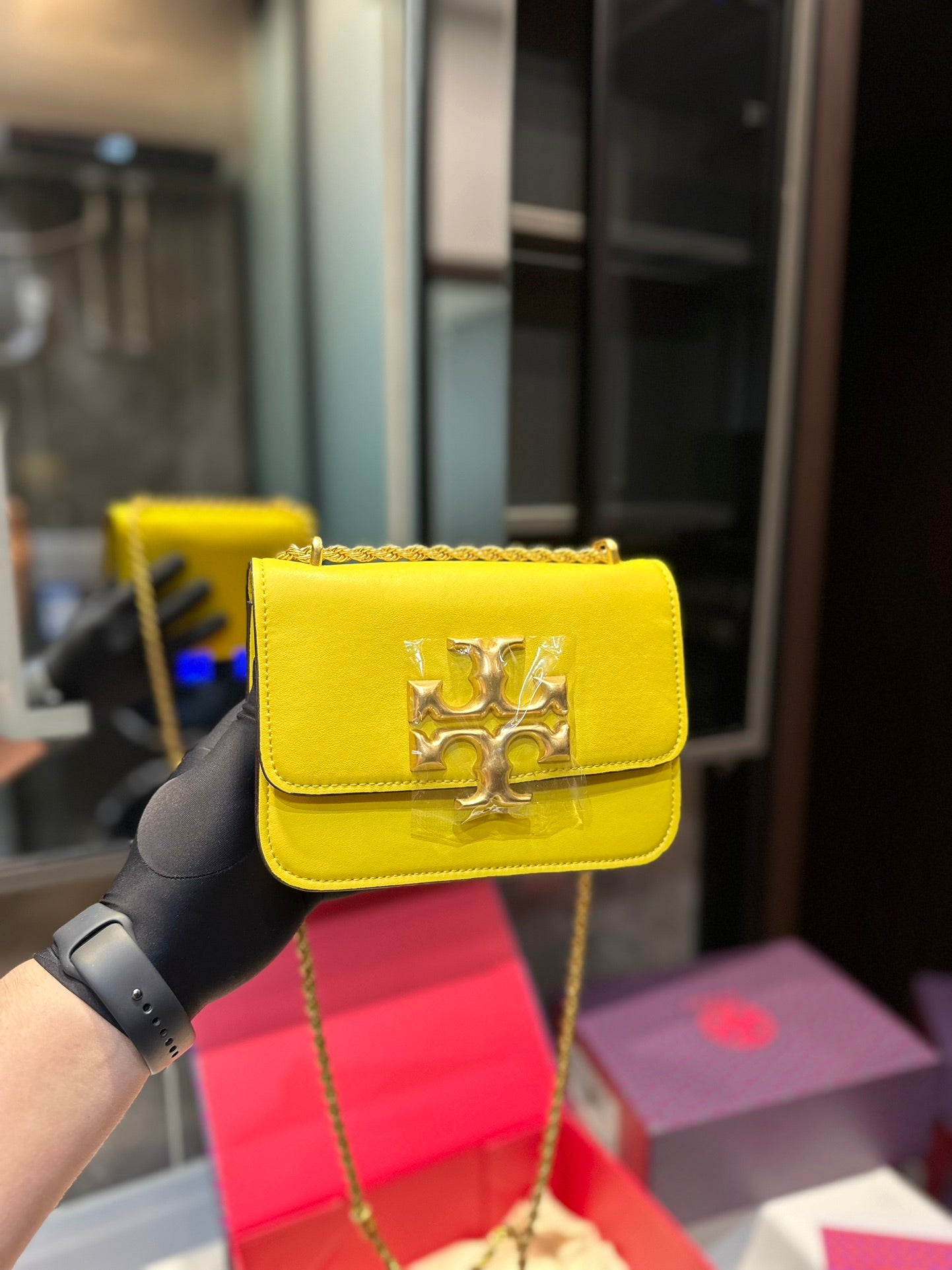 TB-001BAG