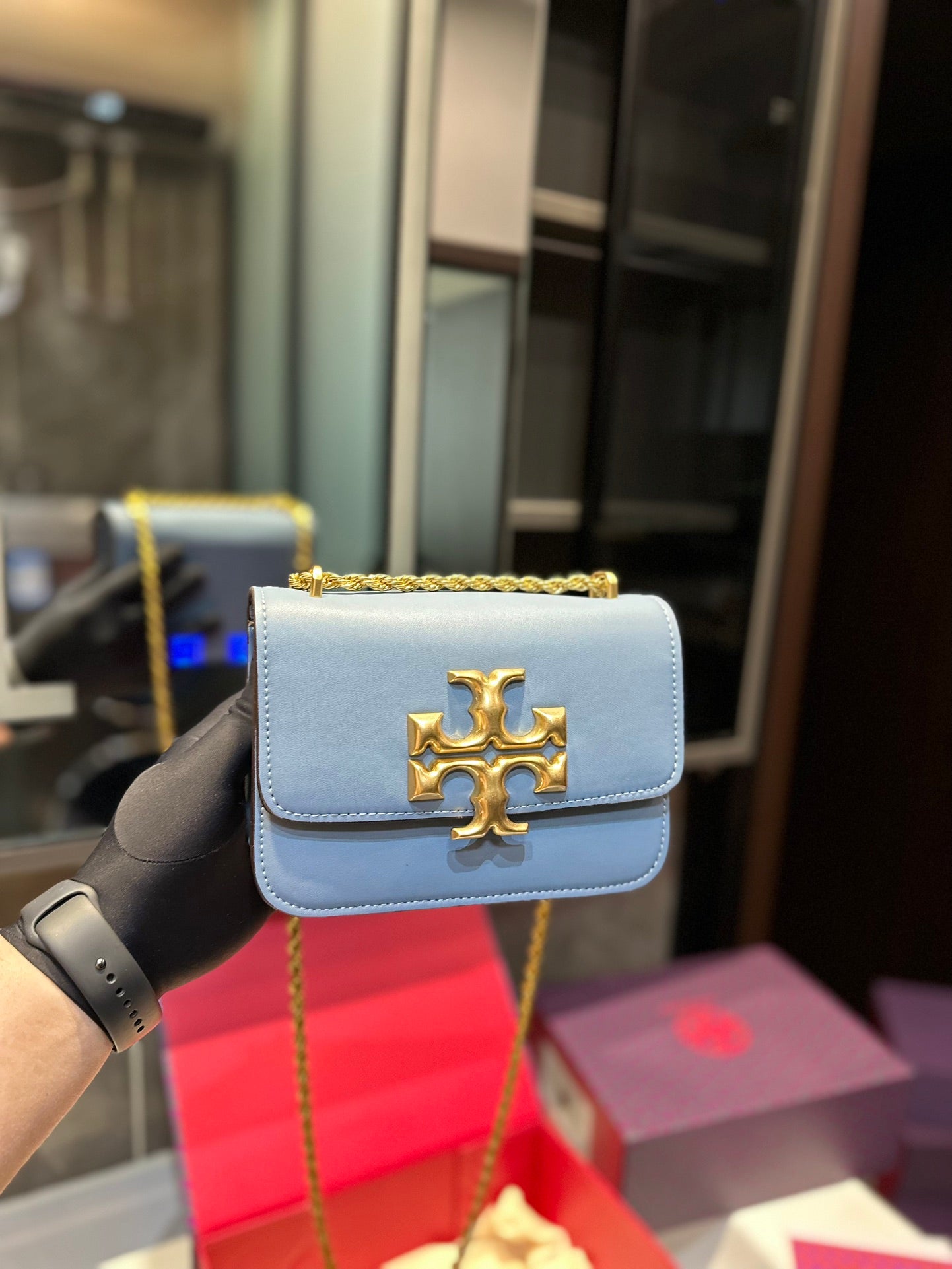 TB-001BAG
