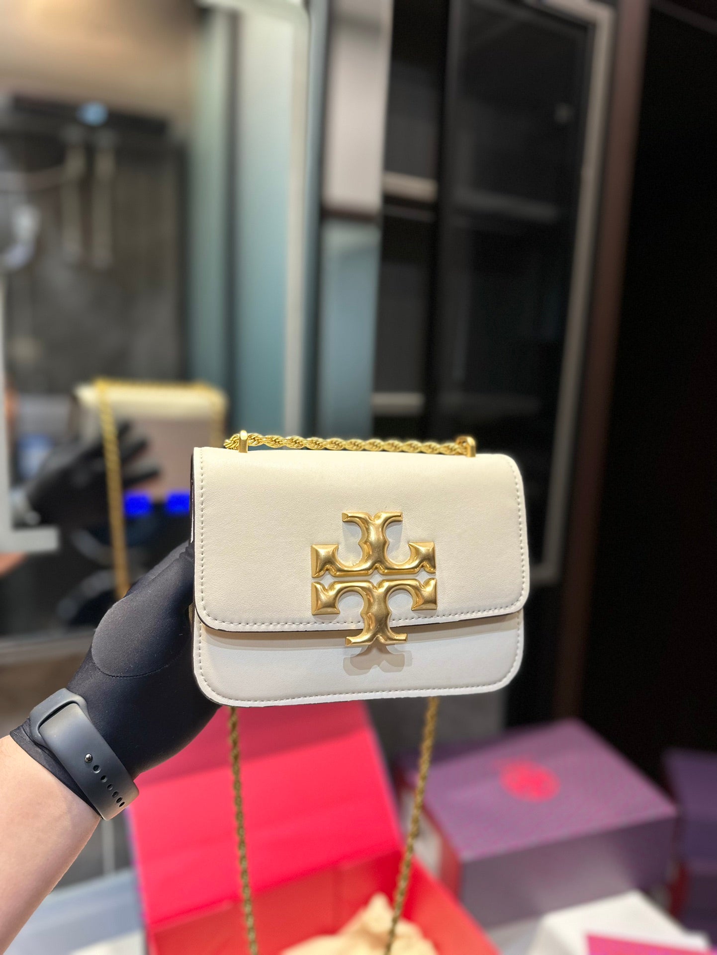 TB-001BAG