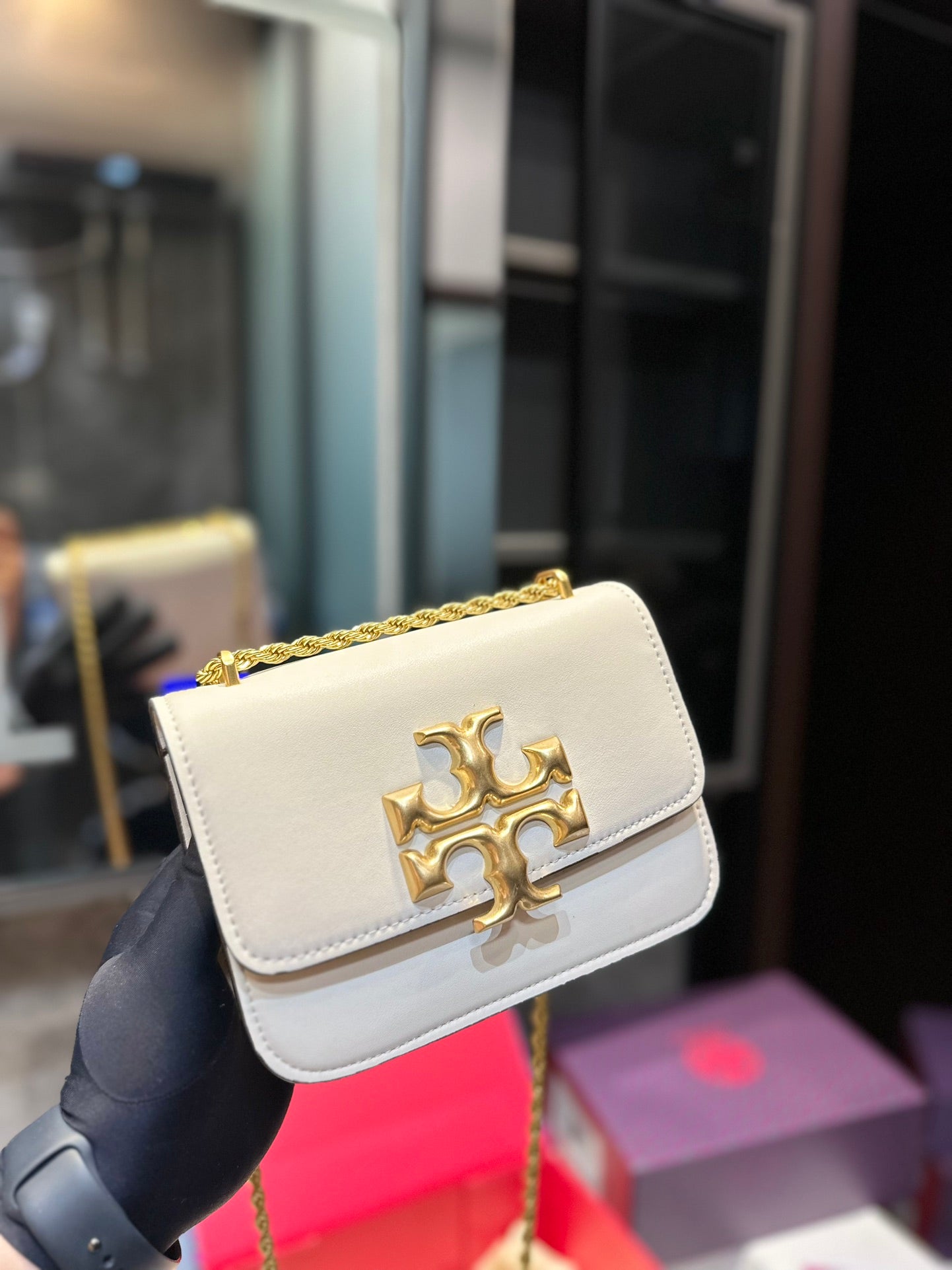 TB-001BAG
