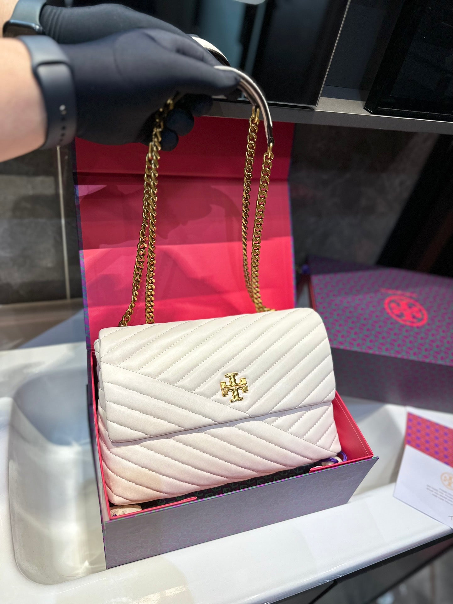 TB-002BAG