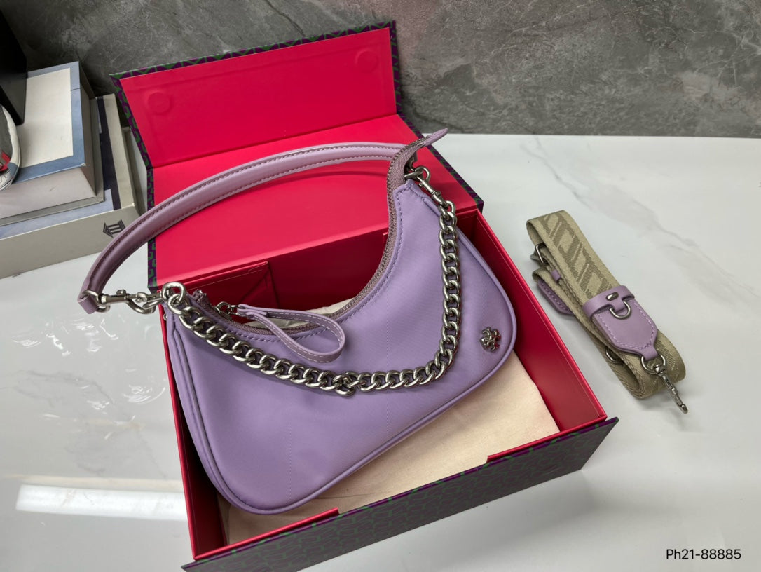 TB017BAG