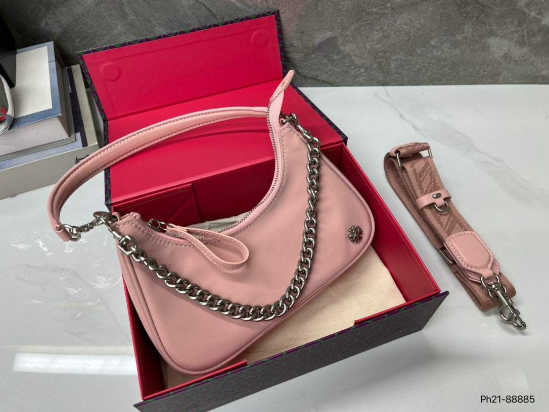 TB017BAG