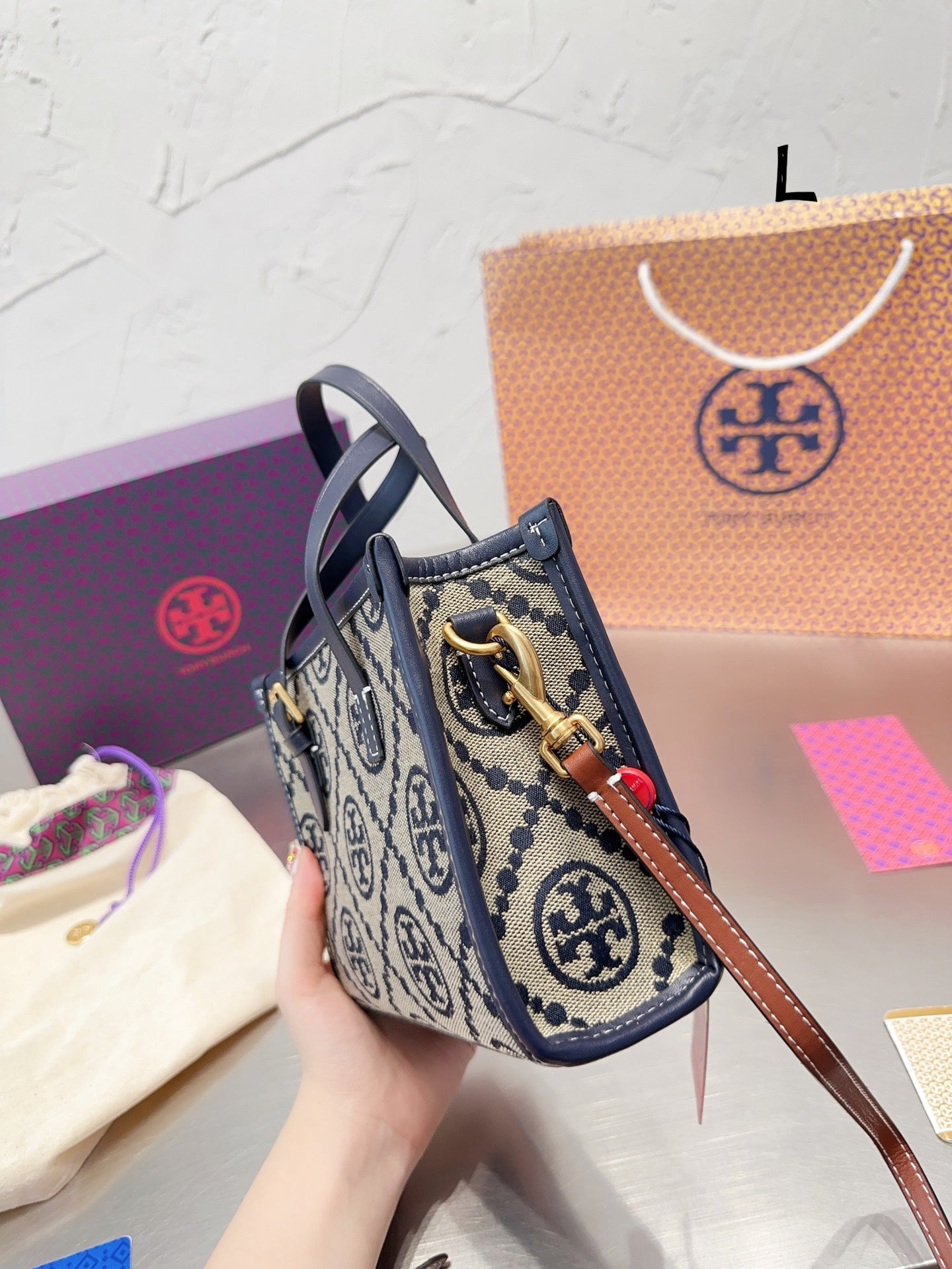 TB-029BAG