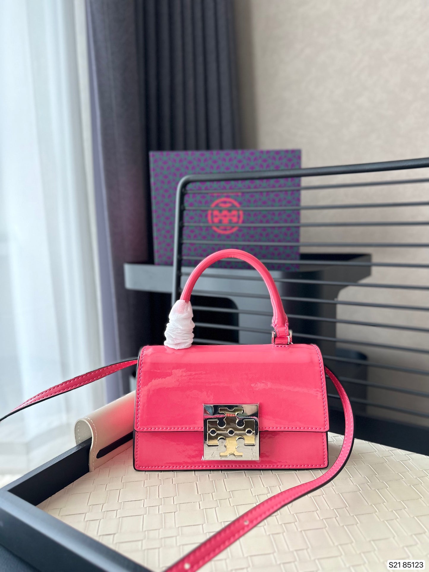 TB-042BAG