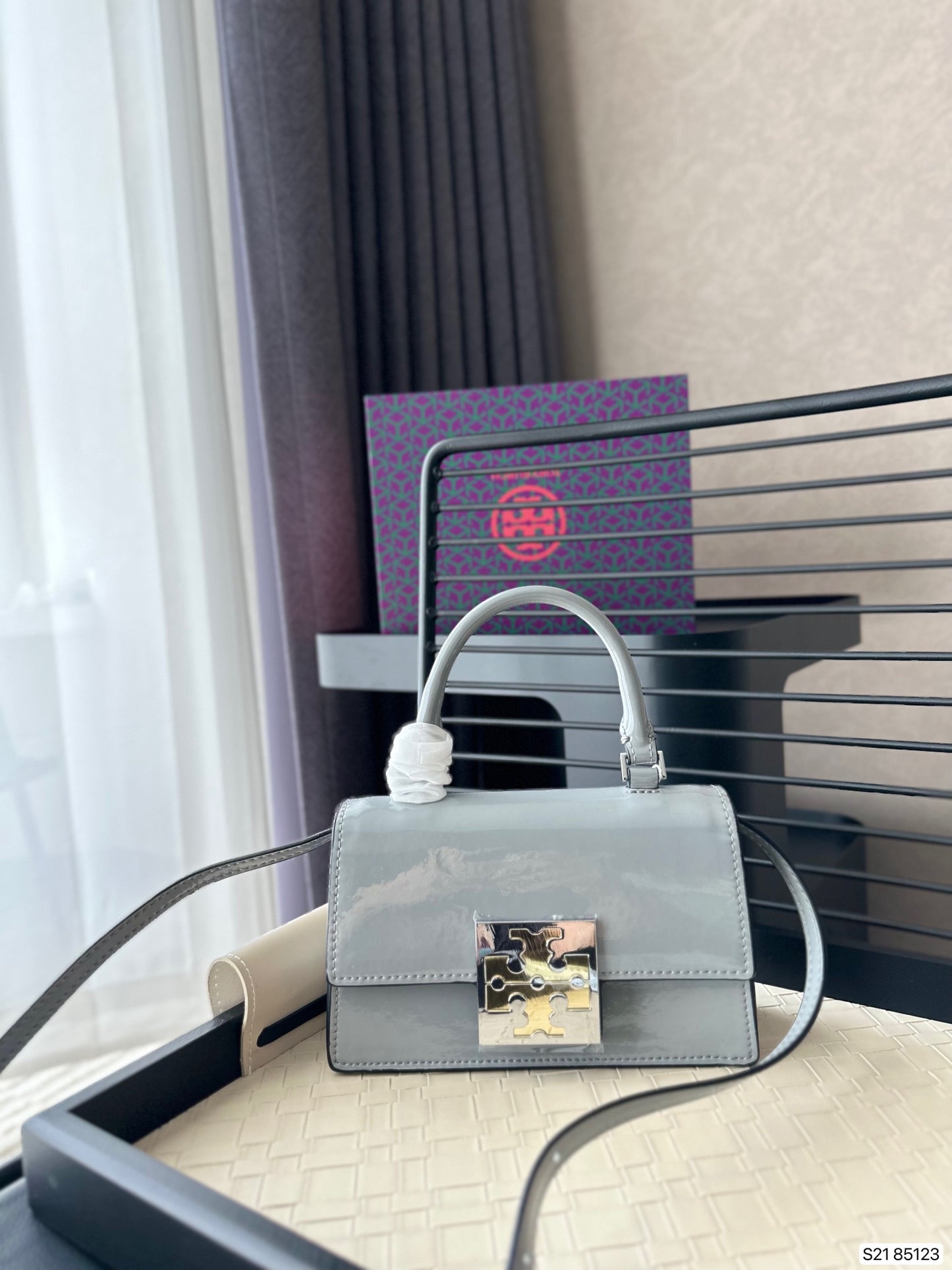 TB-042BAG