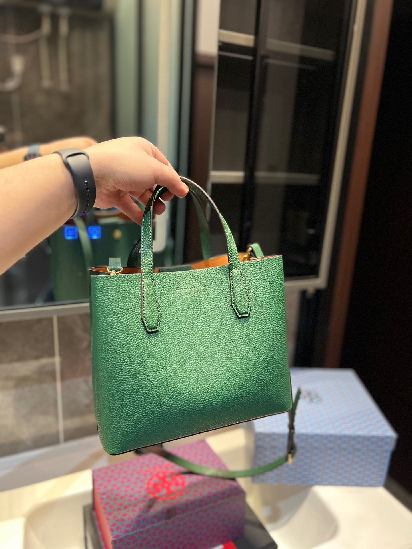 TB-049BAG