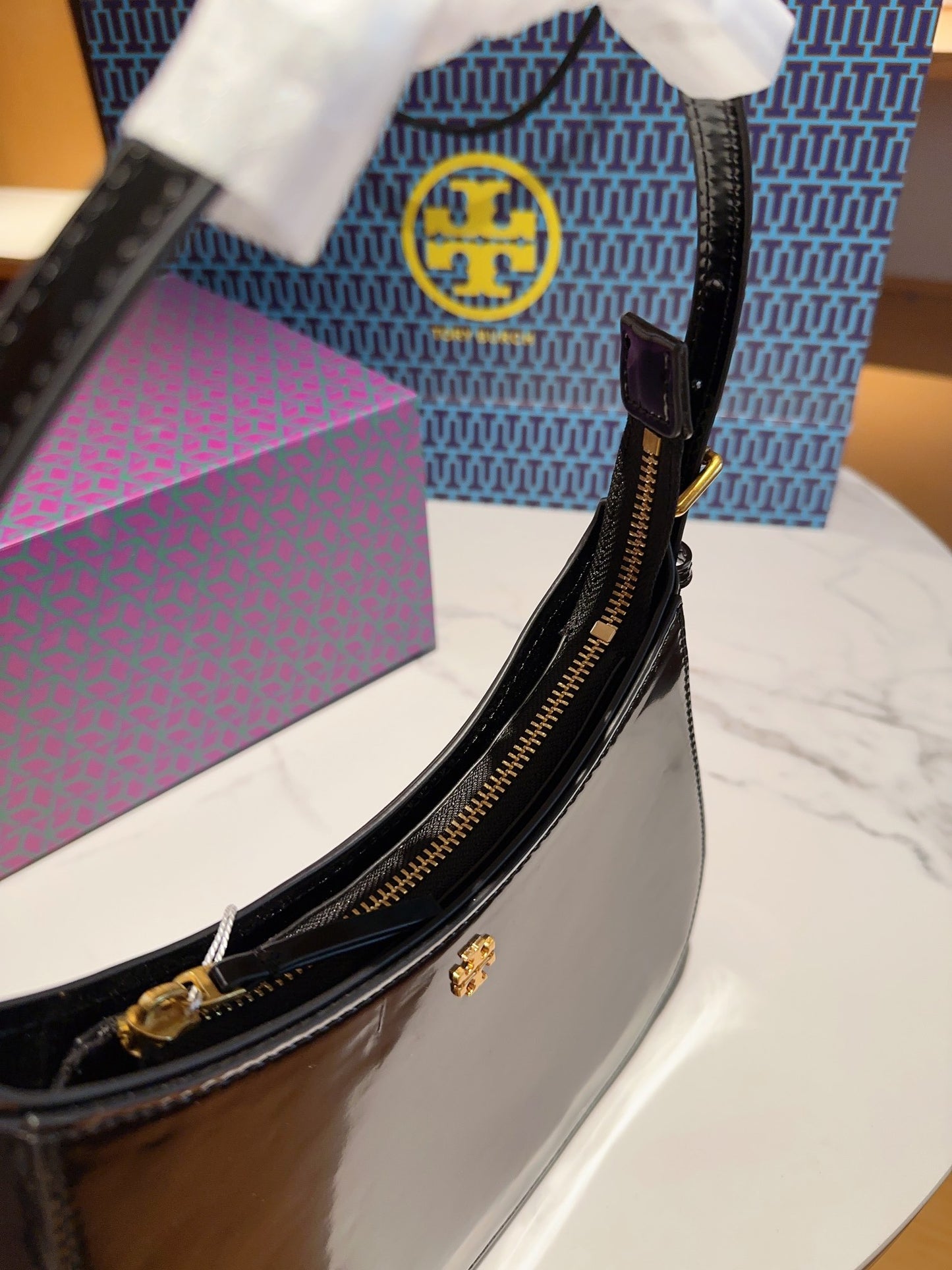 BT-053BAG