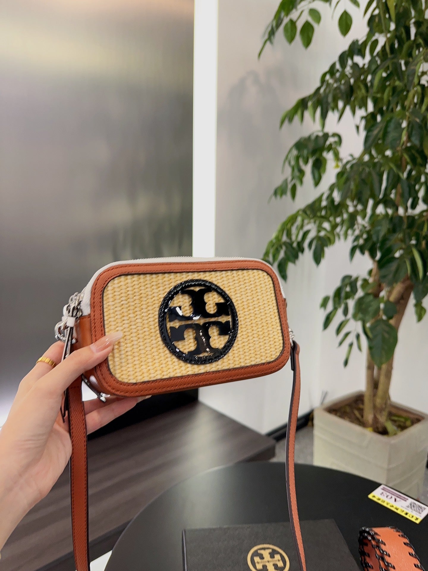 TB-056BAG