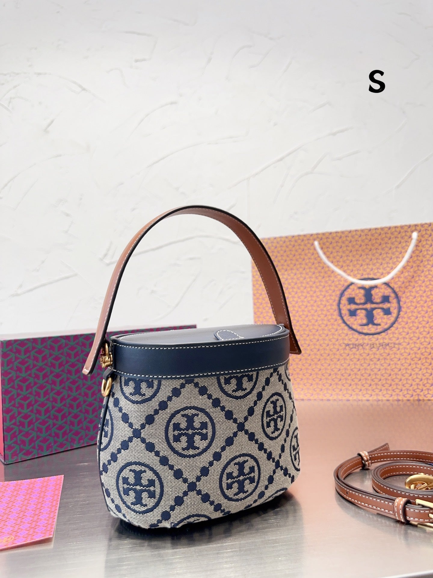 TB-061BAG