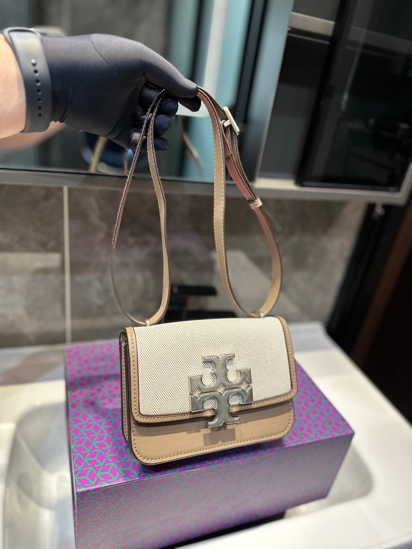 TB-063BAG