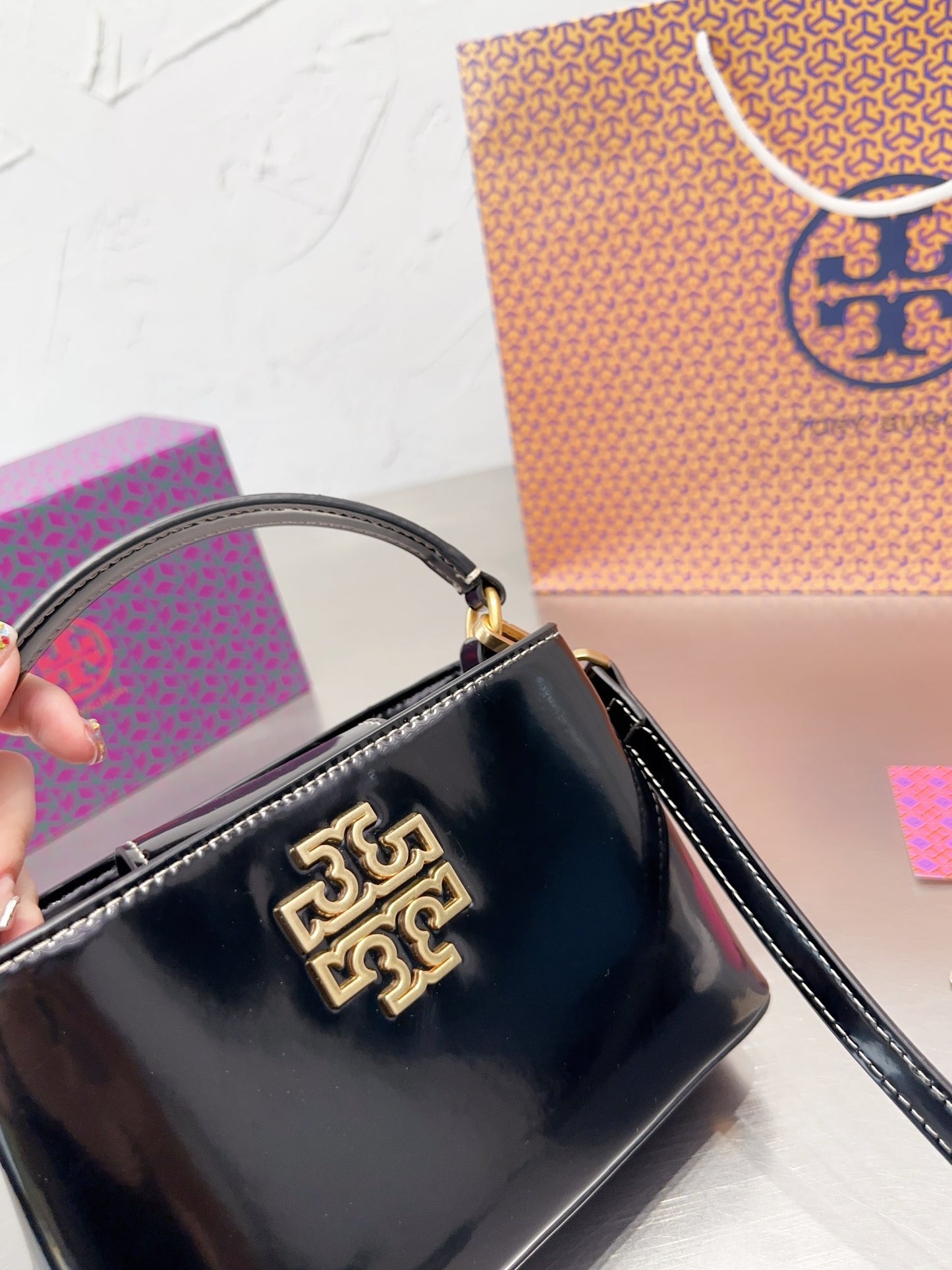 TB-077BAG