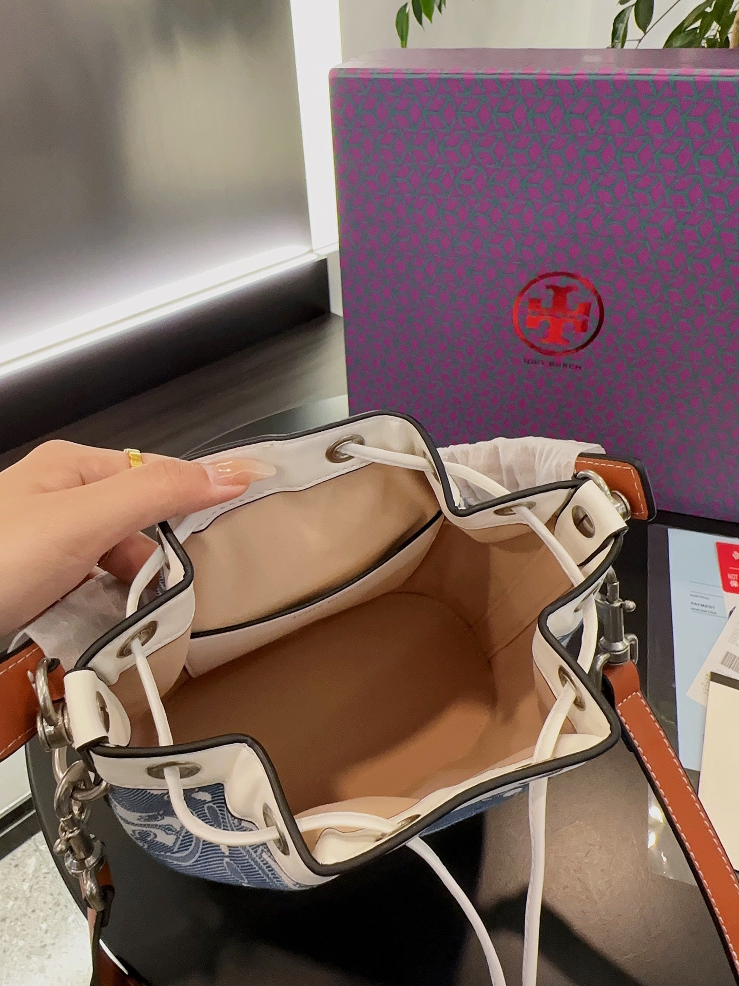 TB-090BAG