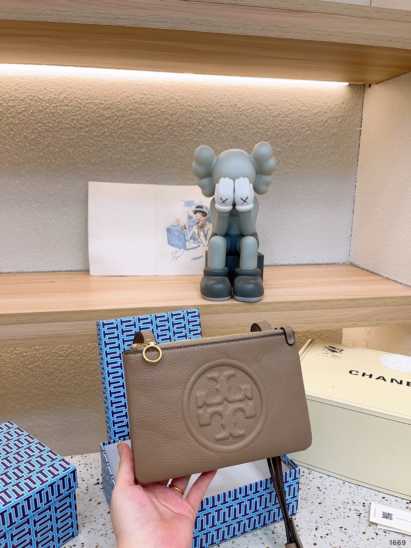 TB-142BAG