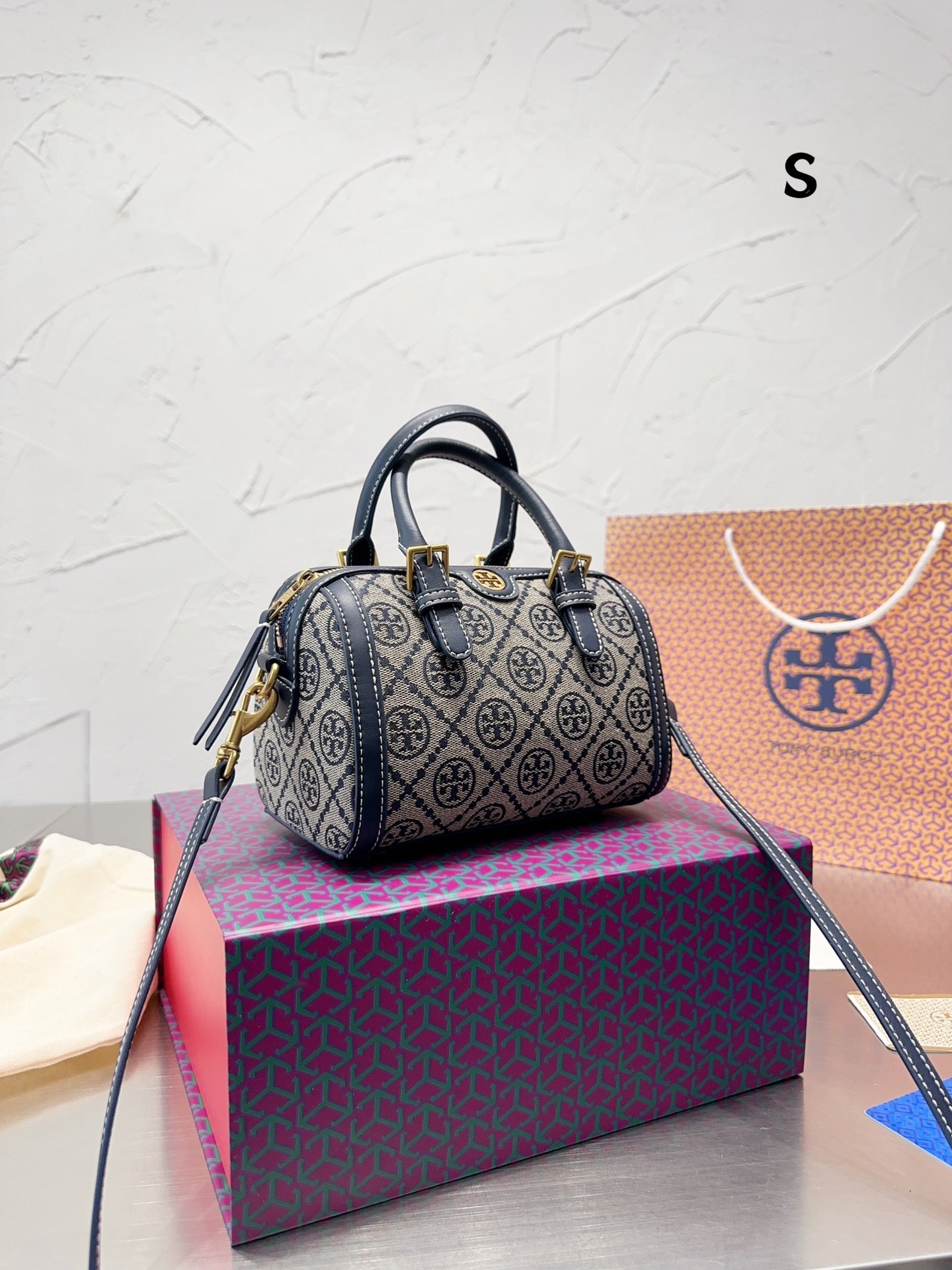 TB--179BAG