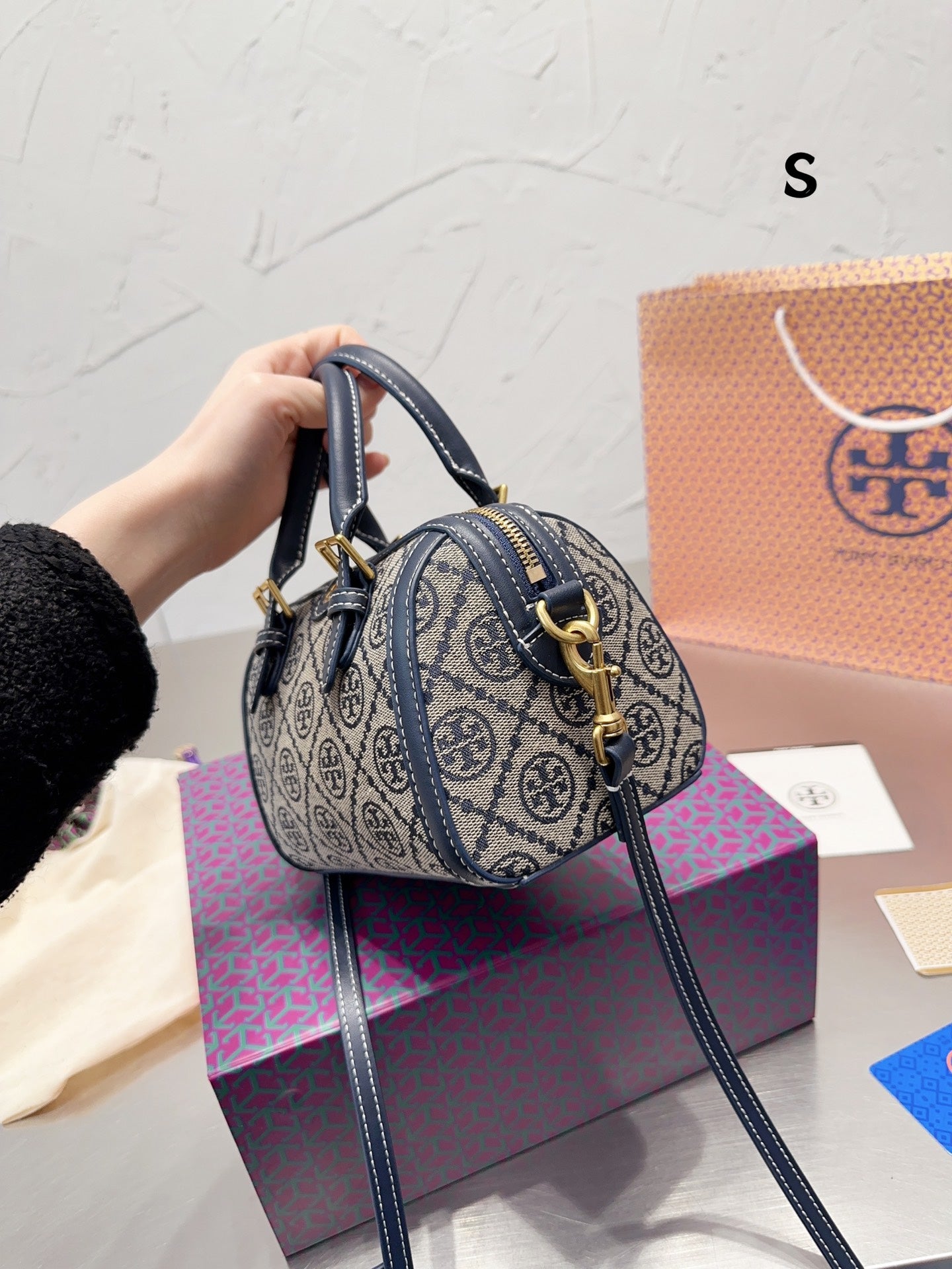 TB--179BAG