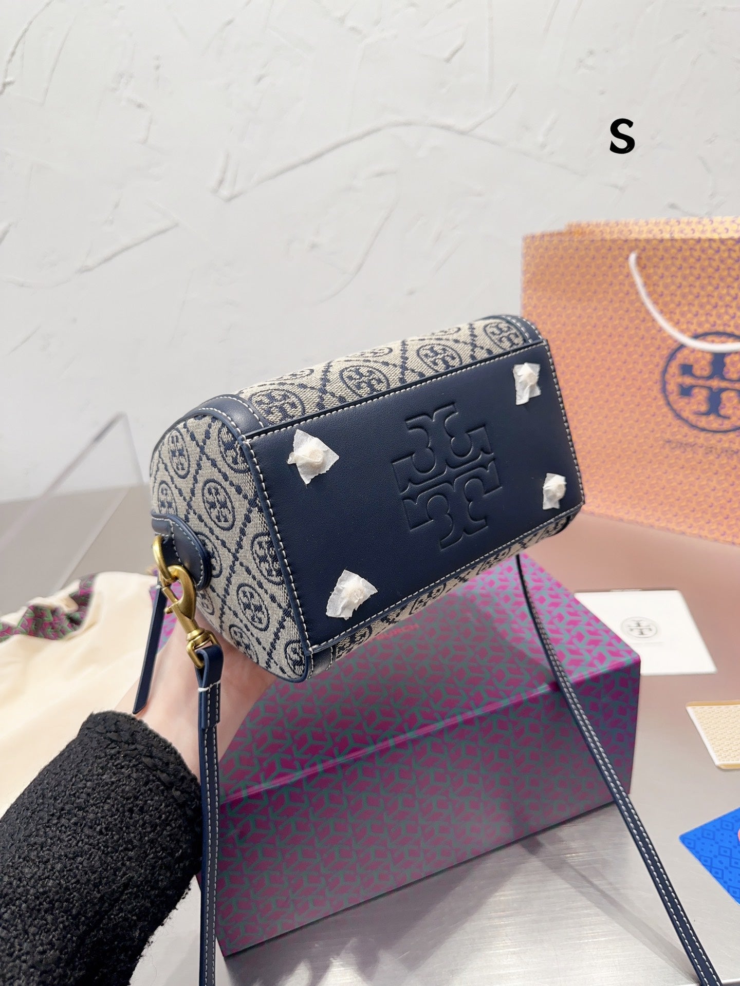 TB--179BAG