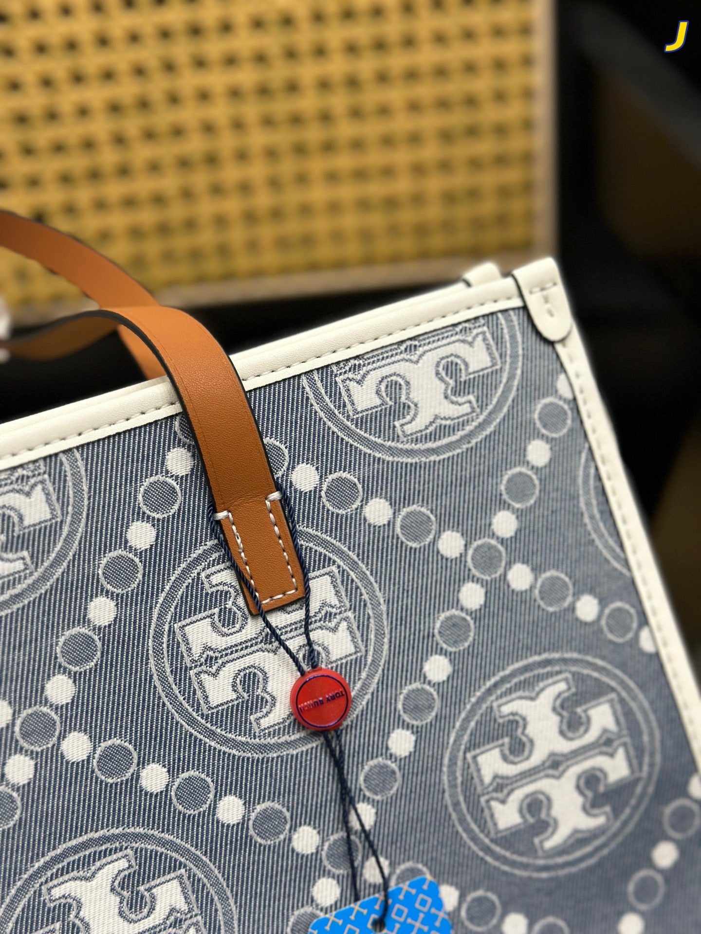 TB-182BAG