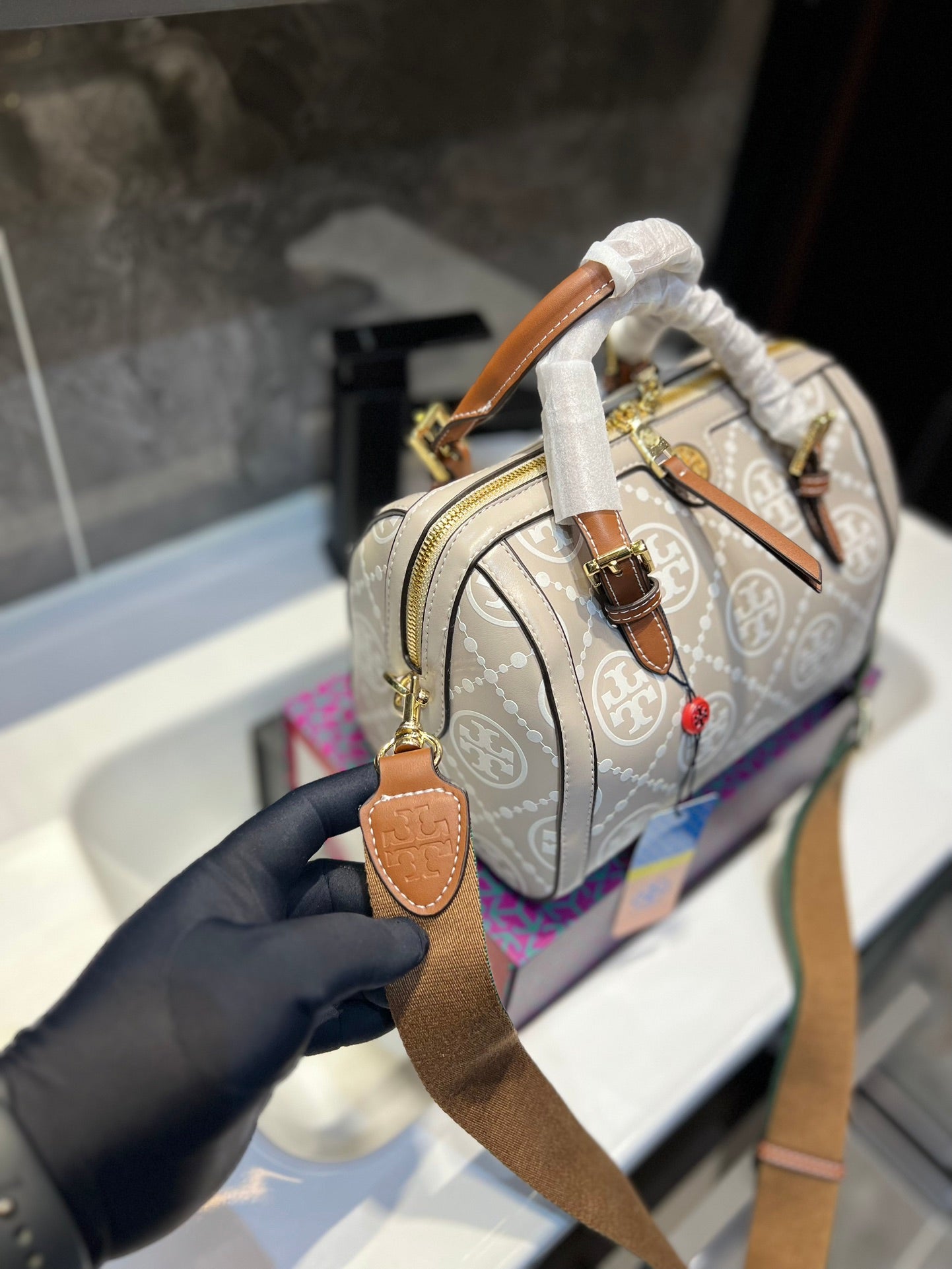 TB-212BAG