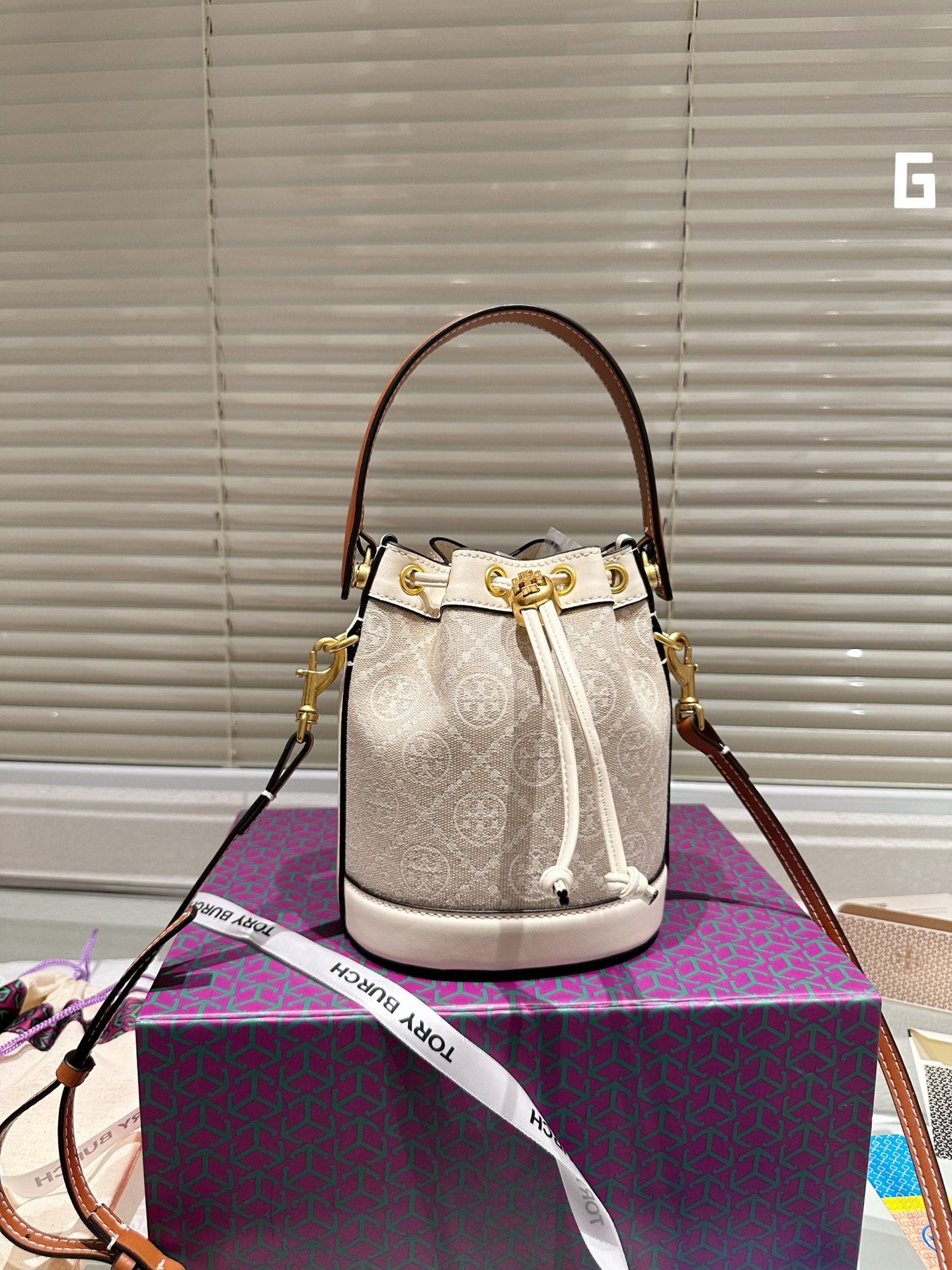 TB-215BAG