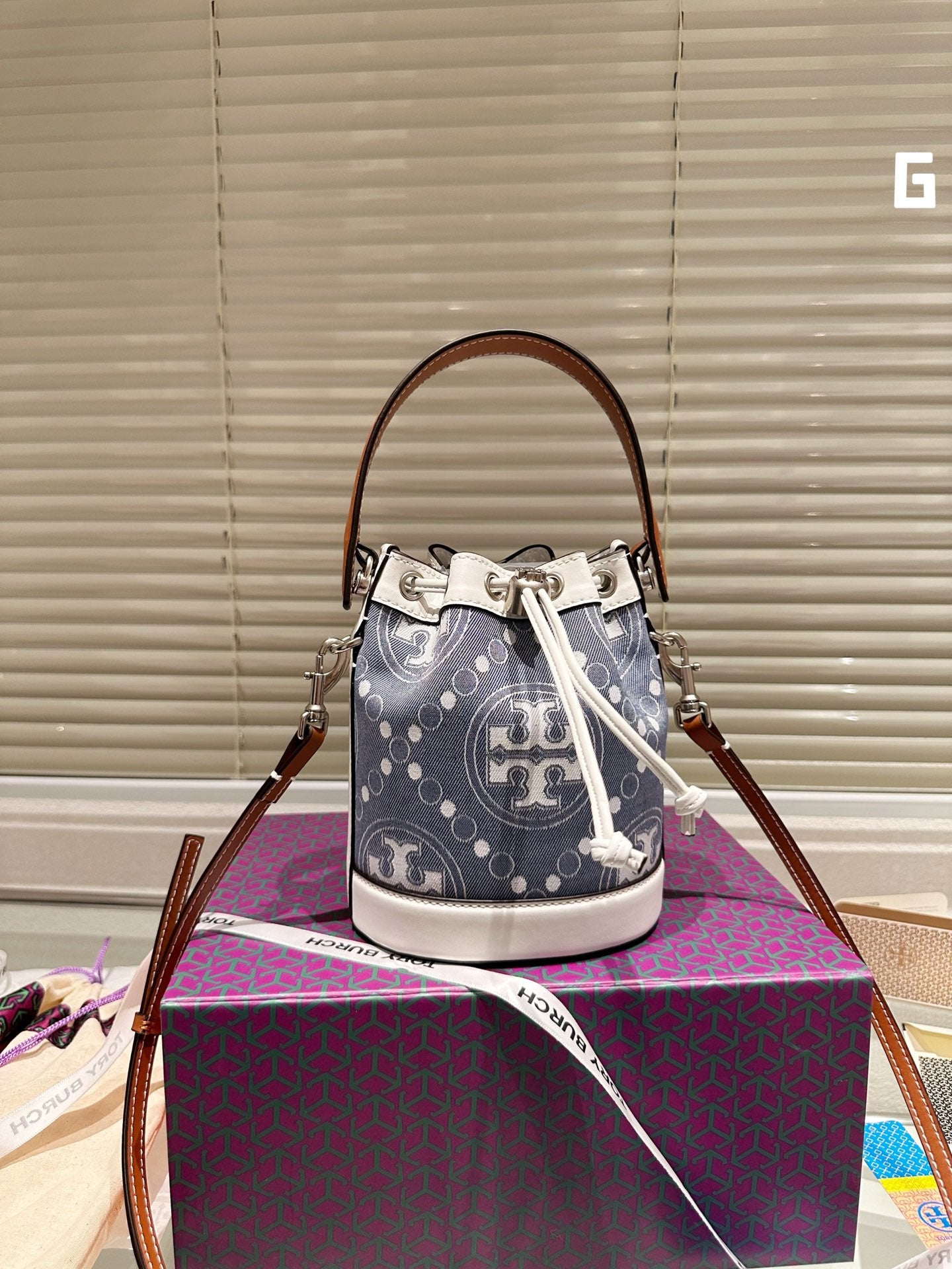 TB-215BAG