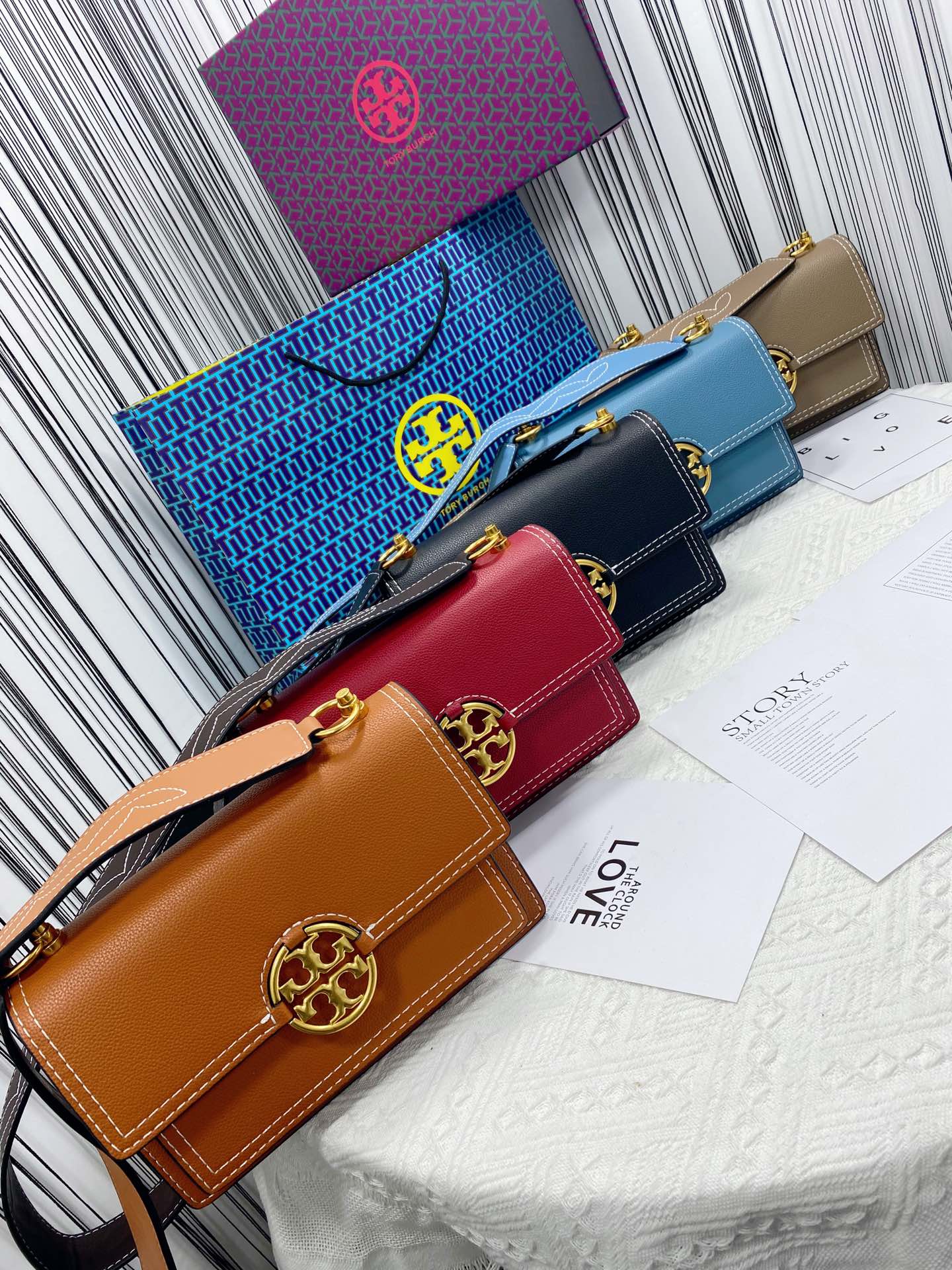 TB-221BAG