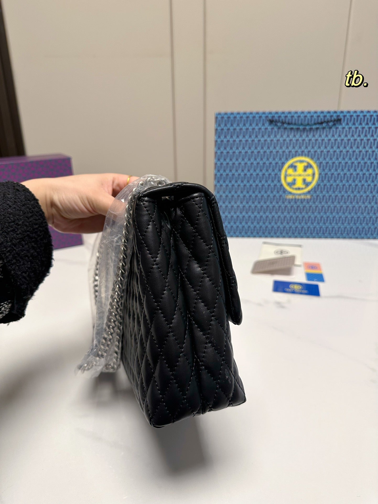 BT-240BAG