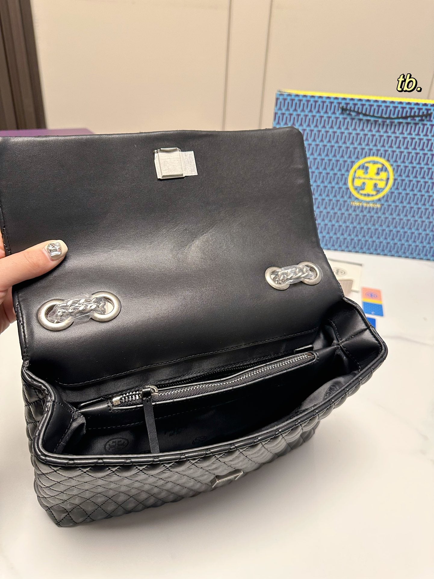 BT-240BAG