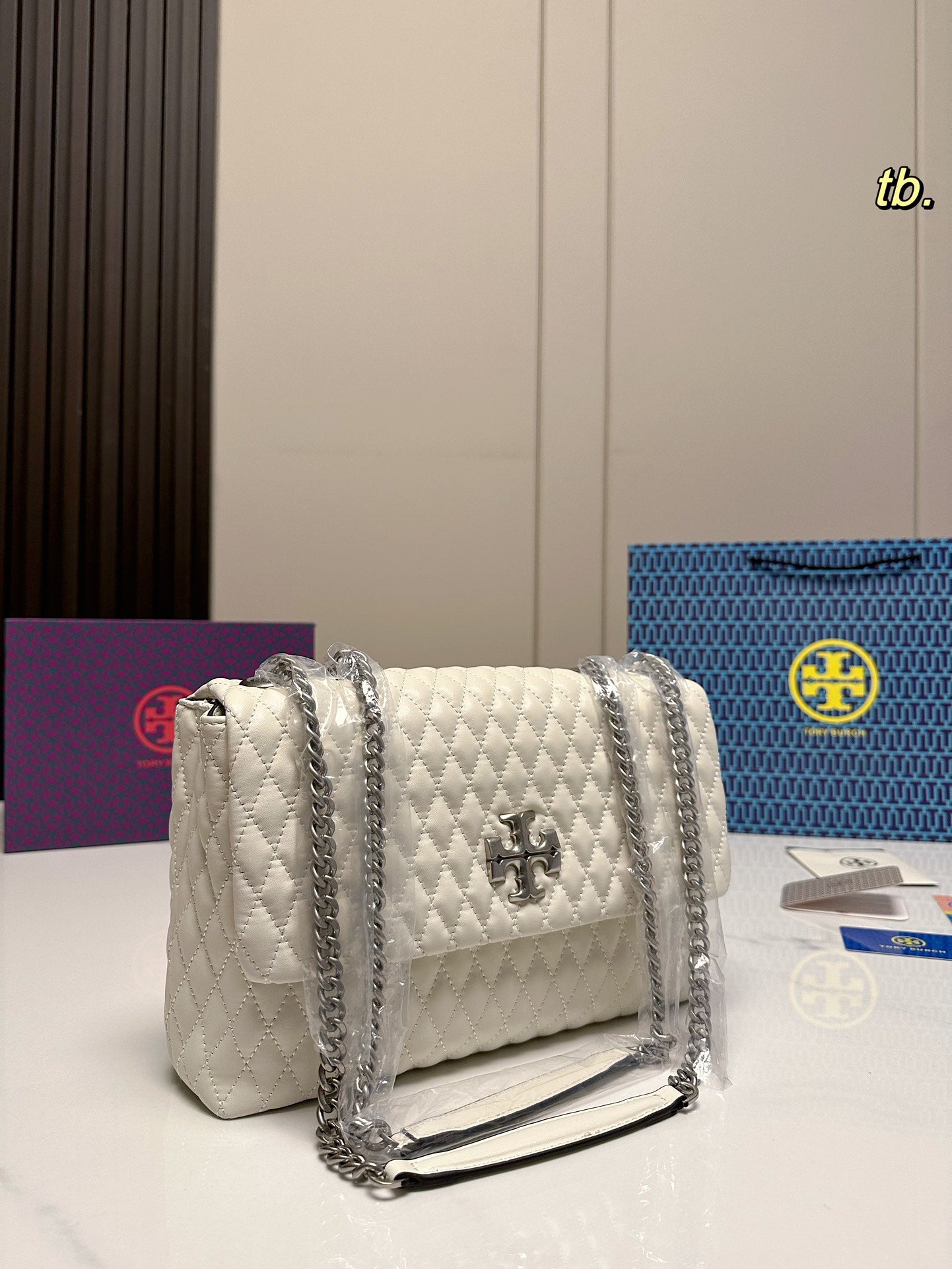 BT-240BAG