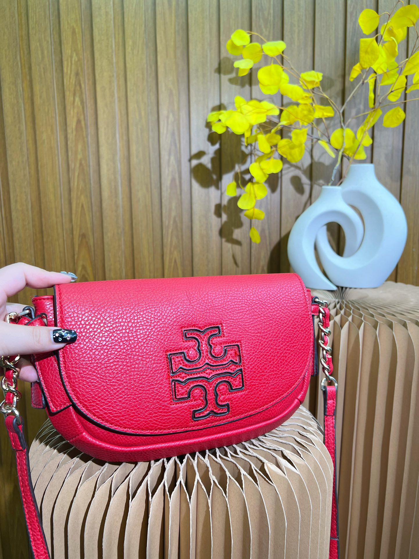 TB-272BAG