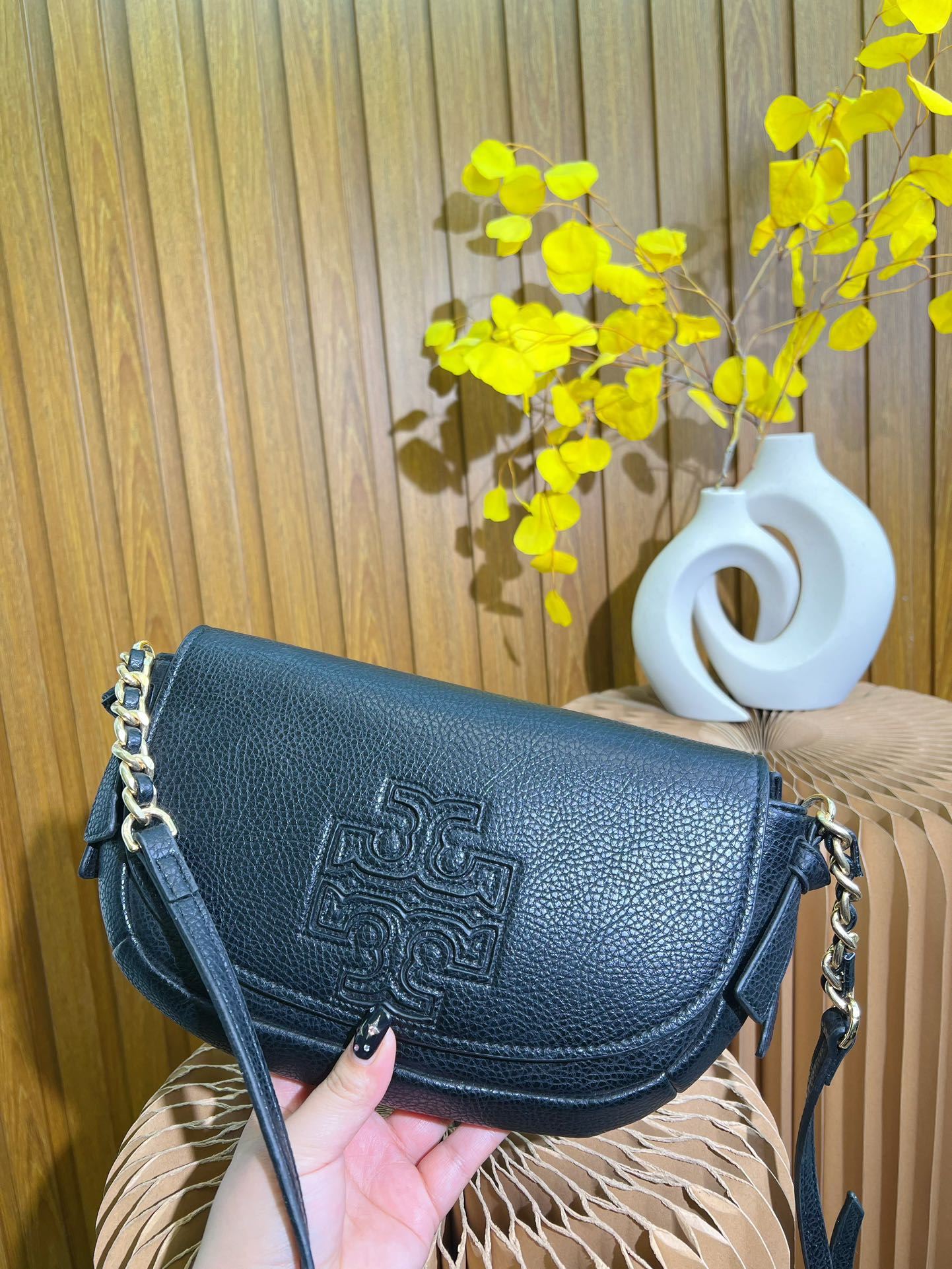 TB-272BAG