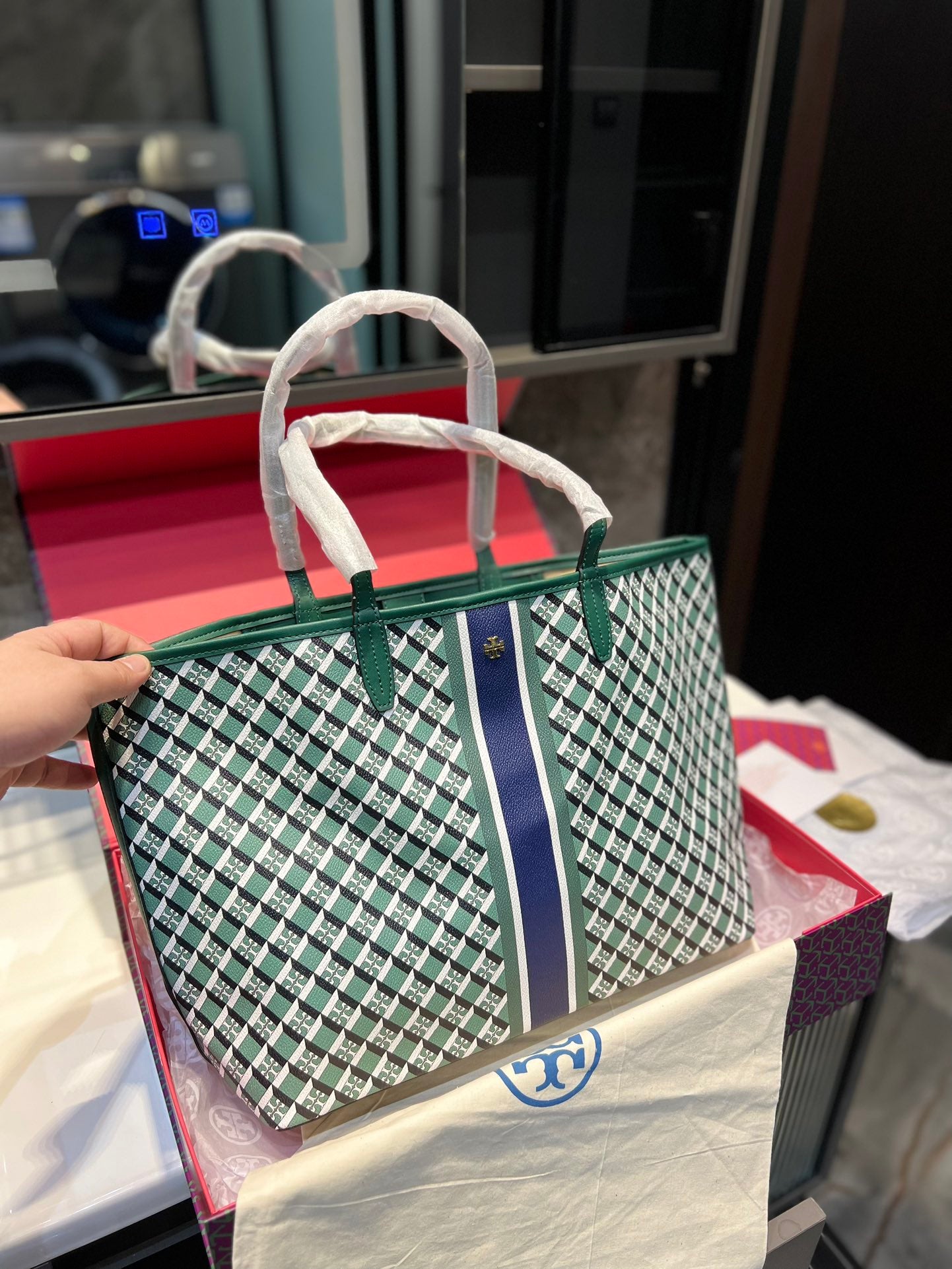 TB-282BAG