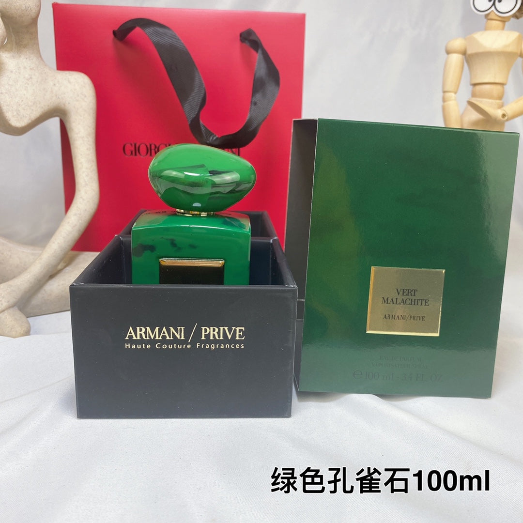 Armani-27